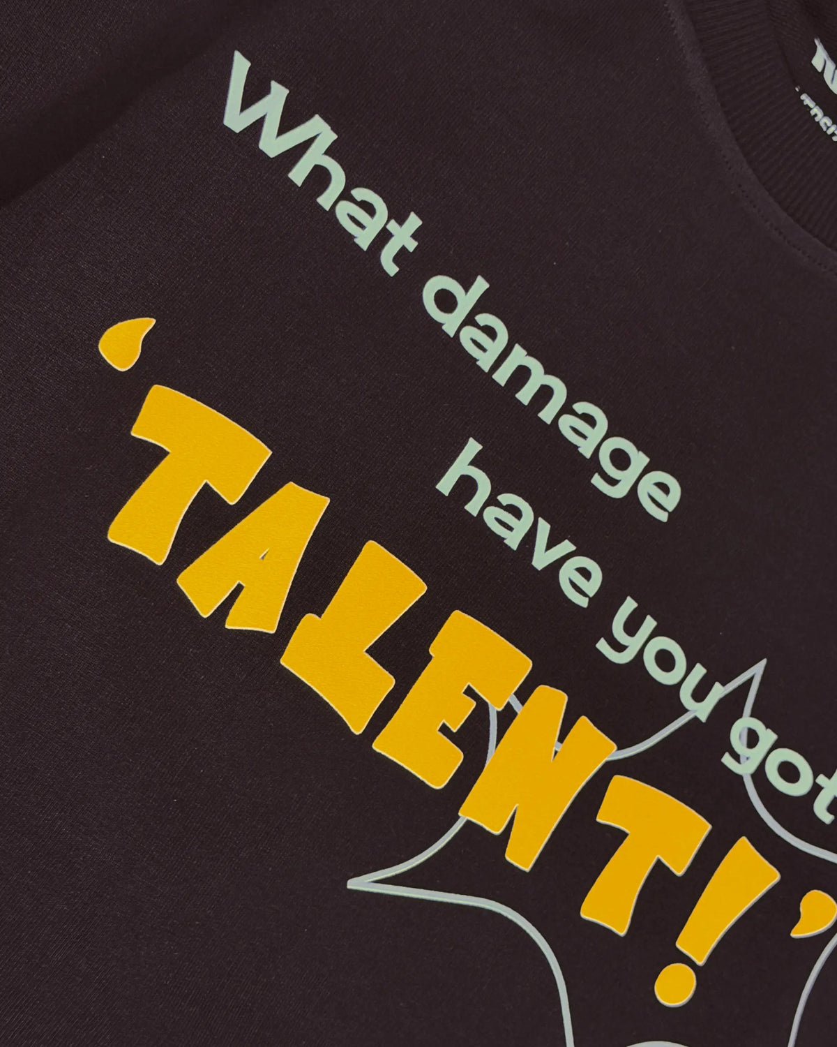 Close-up of Fabric and Print - Lando Norris Champion Talent F1 Graphic T-shirt Black Front View | Turn1 India